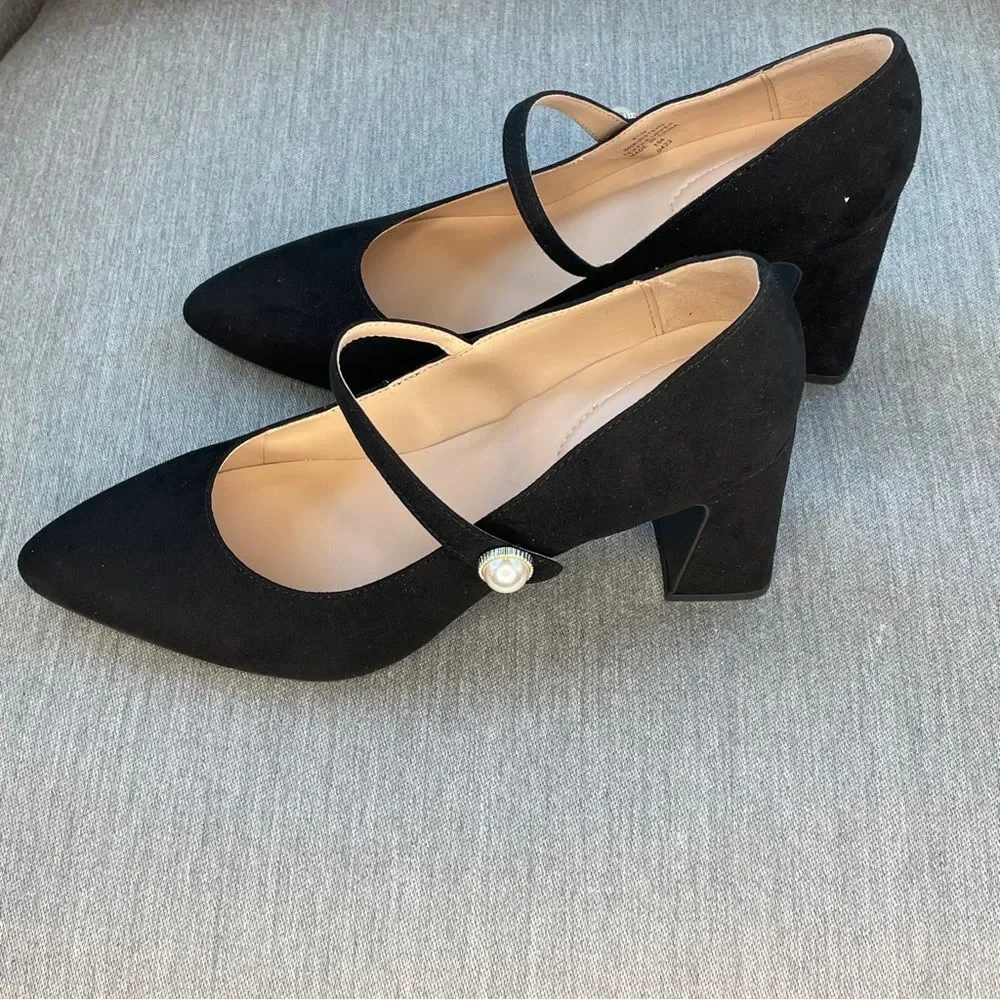 Bandolino Women's Kirsten Pump Size 8.5